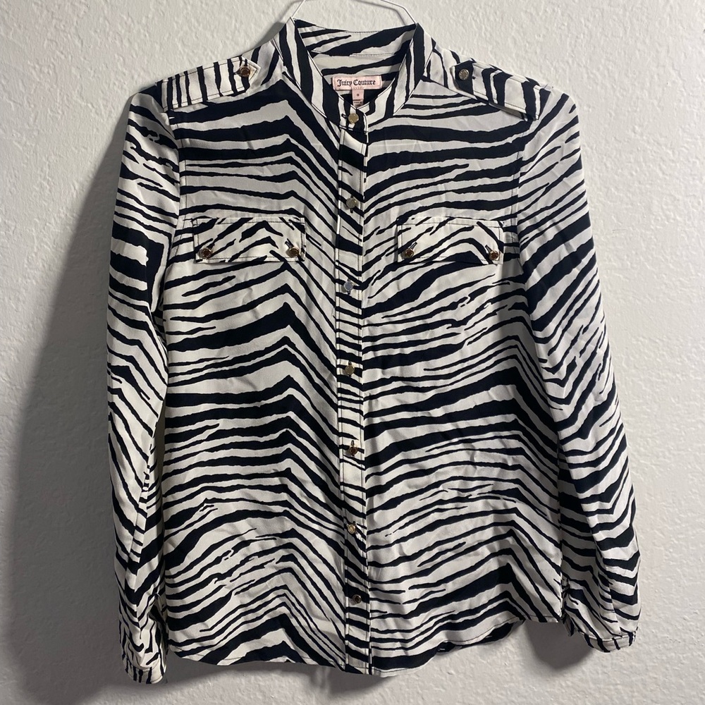 Lightly worn, true to size